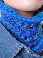 Fan Stitch Cowl in Chunky Mochi