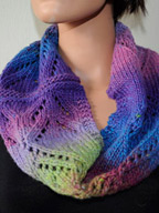 Diamond Lace Cowl