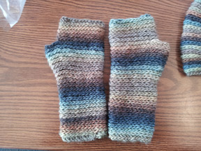 Coiled Mitts in Mochi Plus