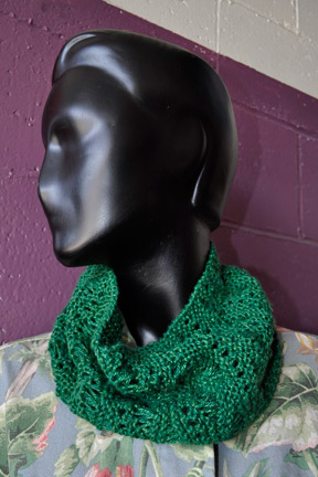 Panda Pearl Wave Stitch Cowl